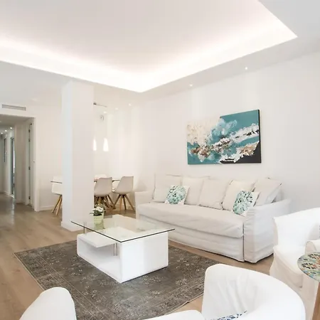 4 Bedroom/3 Baths W/ Ac In Near Beach! Alicante Extérieur photo