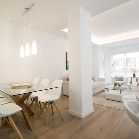 4 Bedroom/3 Baths W/ Ac In Near Beach! Alicante Extérieur photo