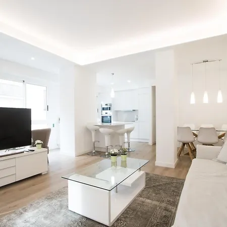 4 Bedroom/3 Baths W/ Ac In Near Beach! Alicante Extérieur photo