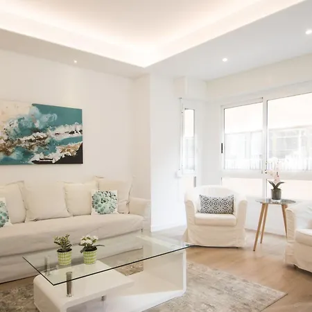 4 Bedroom/3 Baths W/ Ac In Near Beach! Alicante Extérieur photo