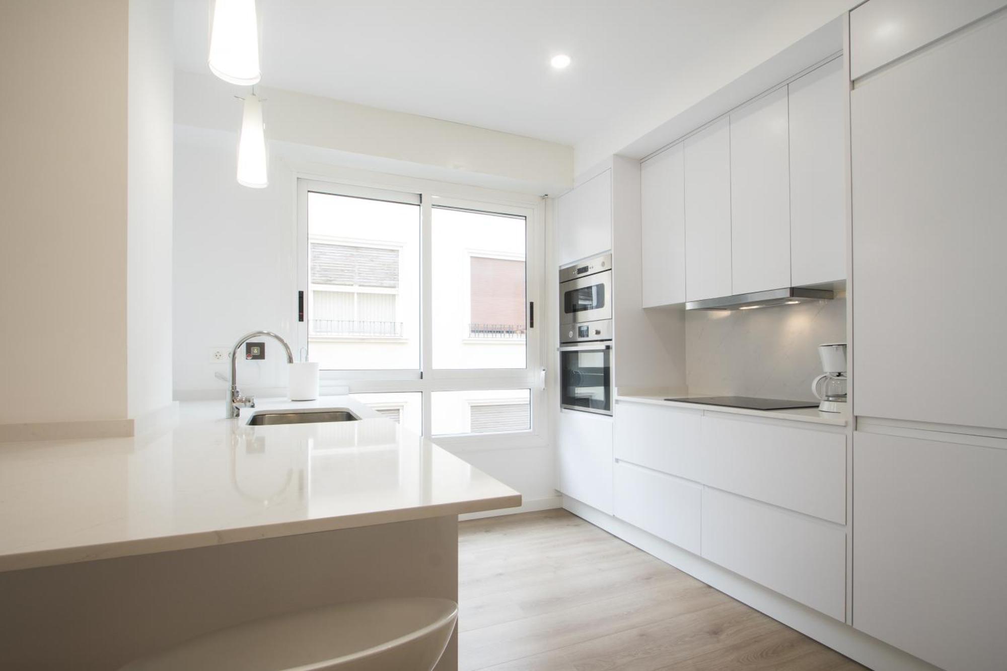 Appartement 4 Bedroom/3 Baths W/ Ac In Near Beach! Alicante